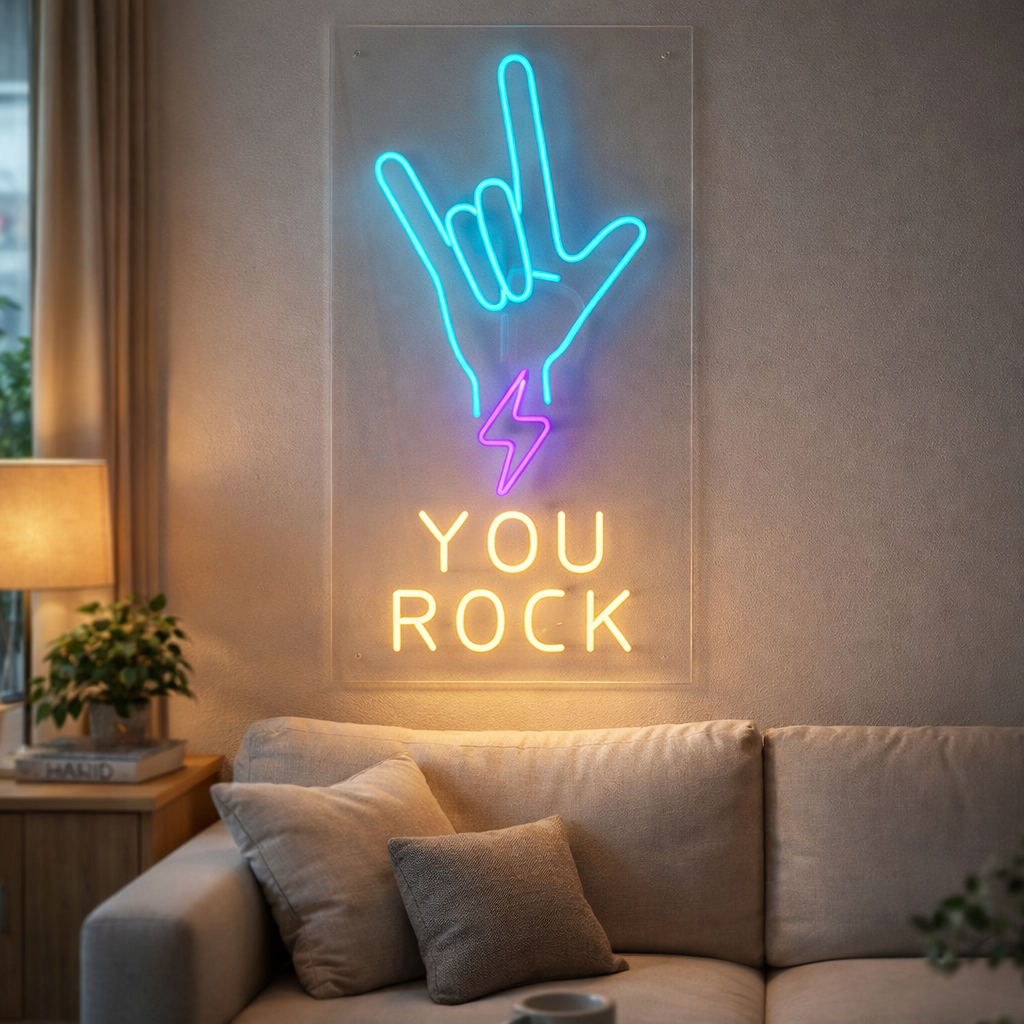 LED neonbord YOU ROCK in moderne woonkamer met turquoise hand en paarse bliksemschicht op transparante achterplaat